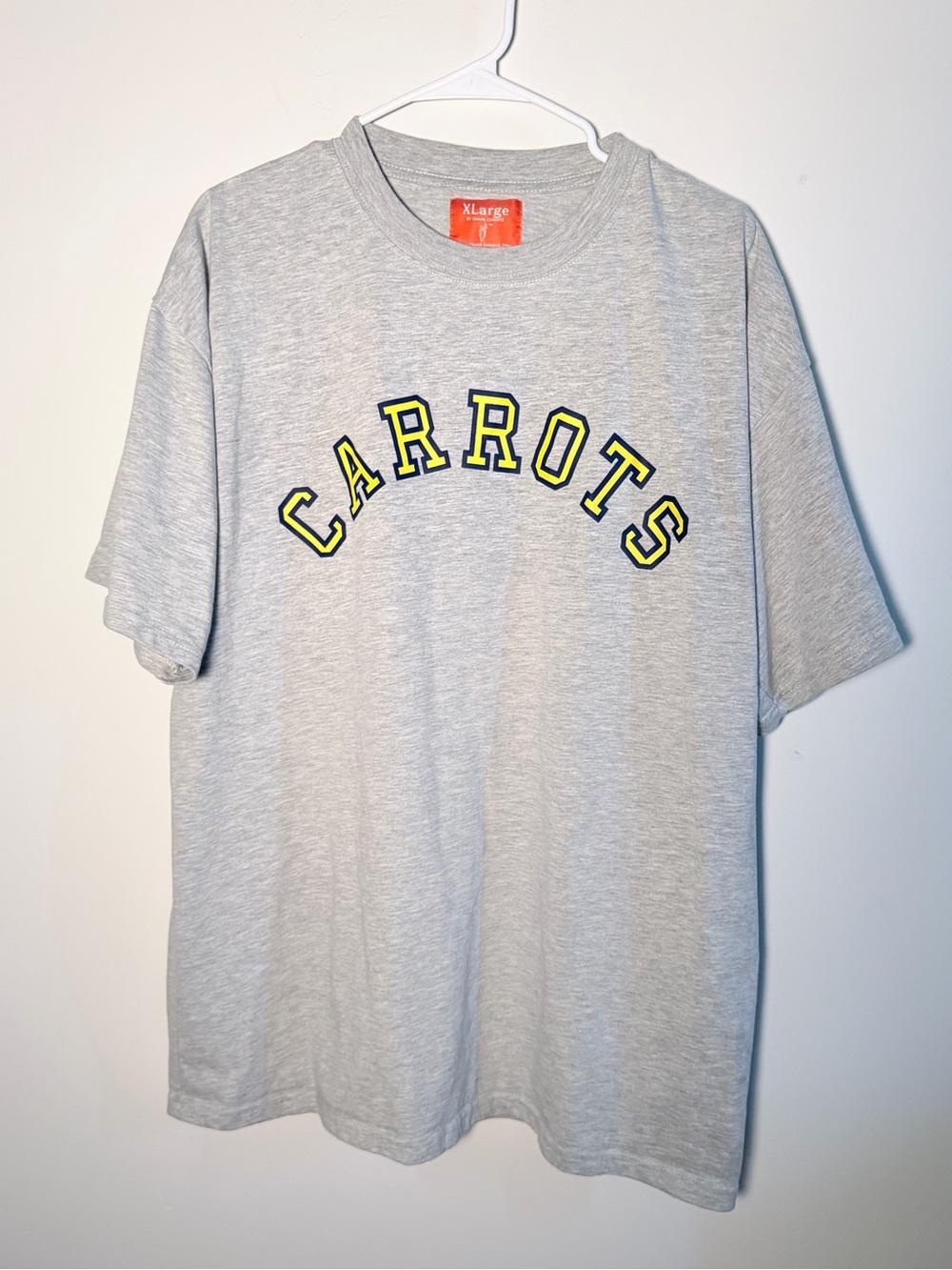 Anwar Carrots Carrots Men’s Grey Logo Tee